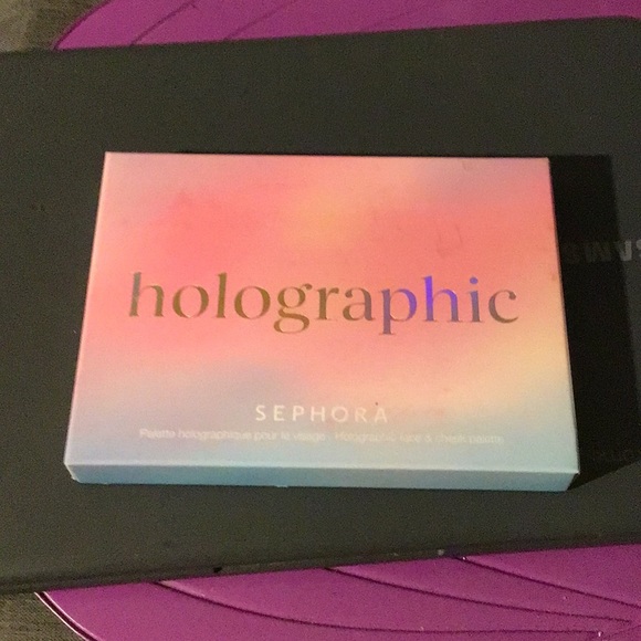 Sephora Eyes and Brows Brushes with Holographic Face and cheek palette - Picture 7 of 11